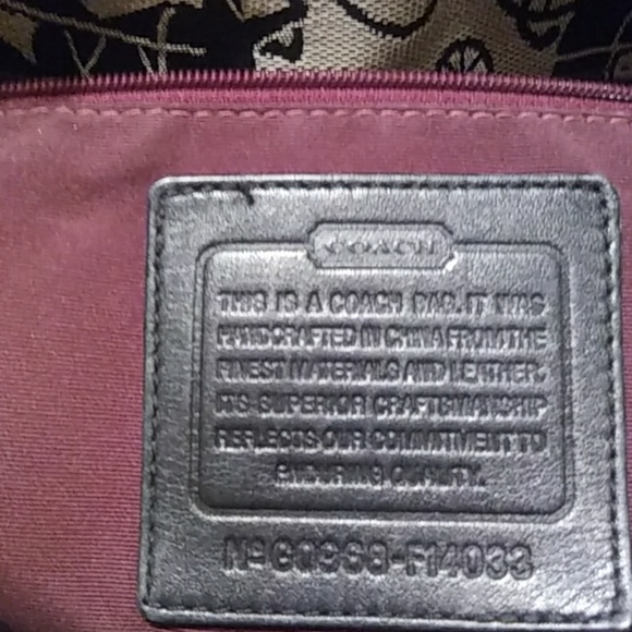 Coach purse - Picture 3 of 4